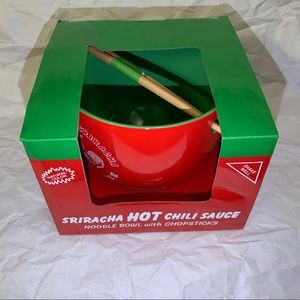 Sriracha hot chili sauce bowl with chopsticks set